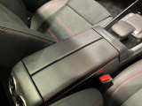 メルセデスの認定中古車には、経験豊富なメカニックが最大100項目にも及ぶ点検・整備項目が設定されています。