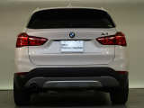 BMWのお車は、走行の安定性とコーナリングの良さを追求し、思い通りにハンドルの操作可能です。試乗車もご用意しておりますので、ぜひ&ldquo;駆け抜ける歓びをご体感ください!