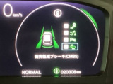 ホンダが推し進める総合先進安全装備のセンシング搭載! 衝突や斜線はみだしなどの危険が予測される時、センサーが警告。ヒューマンエラーを高度先進技術が補完してくれます。
