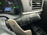【オートライト】車外の明るさに応じて自動的にライトの点灯・消灯をしてくれます