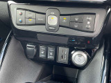 運転席と助手席とシートヒーターが装備されております。