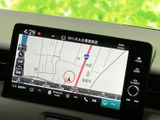 道路や周辺の地図を画面上で確認でき、ルートを検討する際にも役立ちます。目的地までの道順を把握しやすく、初めて向かう場所への移動をサポートします。
