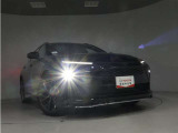 高輝度で点灯速度が速く、しかも消費電力の少ないLEDヘッドライトが装備されています!LEDの明るい光が走行中の視界の確保をサポートして、夜のドライブがより楽しく安全に運転できます♪