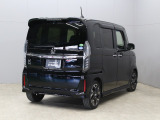【コーティング/ガードコスメSP】好評のコーティング施工で愛車のボディをケアしませんか?紫外線や酸性雨等の劣化によって塗装面の光沢の消失や塗装の剥離を防ぎます!
