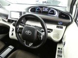 【運転席】運転席周りの画像です。ご来店いただき実際に見てみてくださいね☆