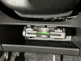 ETC付きです。高速道路料金所での小銭の出し入れや雨天時における窓の開け閉めなどの煩わしさが解消できます。料金所の通過もスムーズで快適ですよ。