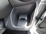 運転席側のドリンクホルダー
