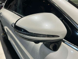 初年度登録から3年間は新車保証(メルセデスケア)を継承して、ご利用になれます。メルセデスケアは一部消耗品や、定期点検までも保証対象となりますので、保証が広範囲です。