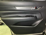 作り込まれたドア内装☆