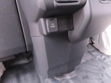 お車を購入される際はご不明な点や不安な点もあるかと思いますが、困ったらお気軽にご相談下さい! 0566-71-1630 までお電話頂ければ当店のスタッフがじっくりお話を聞かせて頂きます!
