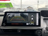 バックしているときもバックカメラと360度カメラで安心してバック、駐車ができます!