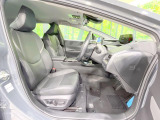 運転席シート廻りは使用感も少なく、良好な状態となっています。丁寧に使われていたことがよくわかりますね。