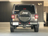MOPAR US樹脂バンパー装着です。