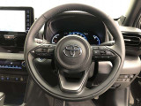 ハンドルは車を運転する上で、ずっと握っている重要なパーツです。手にフィットする物がいいですよね♪