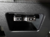 ETC車載器が搭載されているので、高速道路の乗り降りもノンストップで通過できます♪