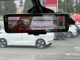 スマートルームミラーになっています 7人乗車時でも後方確認ができます