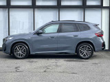 また、BMW正規認定中古車は、エマージェンシーサービスが自動付帯。24時間365日、皆様のカーライフをサポート致します。確かな安心のうえで、「駆けぬける歓び」をご堪能ください。