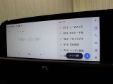 スマートフォンとの連携を可能にした12.3インチのディスプレイオーディオが搭載。フルセグTV、Bluetooth/USB入力に対応しています。(コネクティッドナビは加入が必要です。)