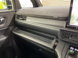 自社指定工場「ハヤブサ車検」も併設しております。納車後も安心してお任せください。