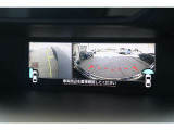 フロントカメラと左サイドカメラの映像です。目視だけでは死角になる部分の視界を補ってくれます!