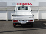 当店では自動車保険も取り扱っております。Hondaディーラーならではの安心特典が無料で付いています。詳しいご相談はスタッフまでお問合せください。