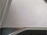 【サンルーフ】高級車のマストアイテムのガラス・サンルーフ。開放感のある室内空間を演出してくれます。