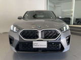 BMW代表的な特徴のキドニーグリル。BMWのすべてのモデルに採用され、BMWらしさを強調しております。