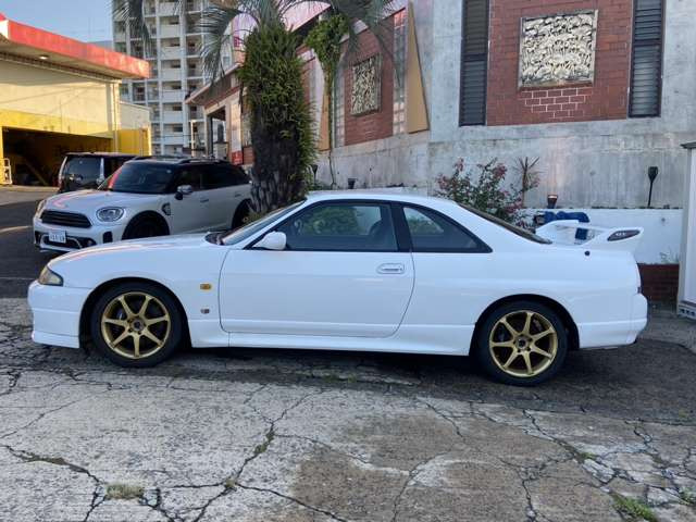 1997 Nissan Skyline GT-R 2.6 4WD photo 4