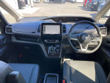 セレナ 1.2 e-POWER ハイウェイスターV 