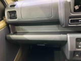 納車前にはプロのメカニックが、各部の点検を行います。ディーラーにしか出来ない品質、そしてサービスできっと満足していただけると思います!