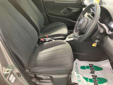 【フロントシート】運転席は必ず使用する部分ですので、座り心地が重要です★ぜひ一度ご体感下さい★