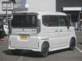 カーマックスは安心の自社認証工場、自社鈑金工場完備しております。お客様をトータルサポート致します。 ご購入後のアフターもお任せください。