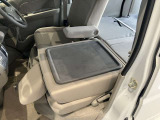 助手席シートバックテーブル☆フラットに倒れて、作業台に使えます♪