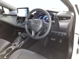 見通しのよいすっきりとした視界で、誰でも運転しやすいです。運転のしやすさは疲れにくさにも繋がりますよ♪