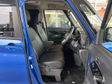 「シート高調整&チルトステアリング」で小柄な方も運転しやすいポジションに調整できます。