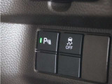 ◆パーキングセンサー◆車庫入れの時などに近くに障害物がある場合、障害物までの距離を音で知らせてくれます。