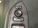 オート格納機能付きミラー キーフリーシステムのドア施錠に連動して自動的に格納!乗降時のミラー操作の手間が省けて便利です♪閉じ忘れを防げるほか、降車の直前まで後方の確認ができます!!