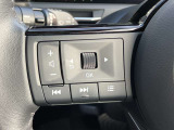 ステアリングスイッチ搭載!ハンドルひとつで手を離さなくても運転中視線をそらさなくても操作が出来て便利です