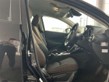 見通しのよいすっきりとした視界で、誰でも運転しやすいです。