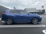 エクストレイル 2.0 AUTECH iパッケージ 4WD 2列車