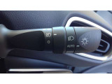 ライトもAUTO機能が付いていて、暗くなると自動で点灯し、明るくなると自動で消灯するので、大変お役にたちますよ!!