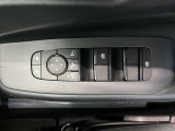 パワーウィンドウ付き☆運転席で全部の窓を開閉することが可能!!