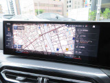◆iDriveを装備。操作系統をディスプレイから独立させることで、人間工学に基づいた最適な運転環境を実現しております。◆