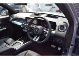 お車のご試乗もお気軽にお申し付け下さい★コンパクトモデルからAMGモデル、新車のご試乗も可能です。乗り比べ等には最適な店舗です。