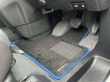 日産純正フロアマット付きです!