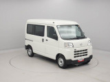 このお車が気になったらぜひお問い合わせを。お電話でのお問い合わせの他各ウェブサイトからのお見積り依頼も承ります。