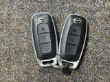 【インテリジェントキー】広い駐車場でどこに止めた分らない時!リモコンスイッチボタンを押すとクルマがピッと音とハザードランプで応えてくれます!