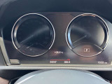 内装クリーニングも施しております。内装の綺麗なお車は気持ちが良くオススメさせていただく1つのポイントになっております。