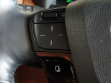 ステアリングスイッチでオーディオの操作ができます。
