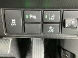 運転席から操作しやすい各種スイッチ